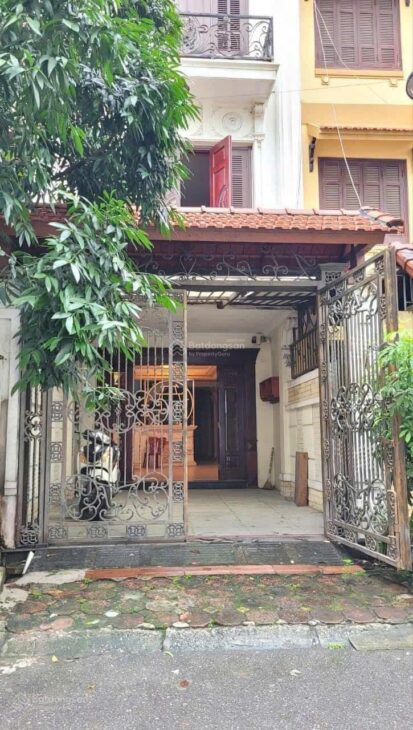 Mặt phố Thanh Bình, 84m2, ô tô tránh , kinh doanh, 19 tỷ