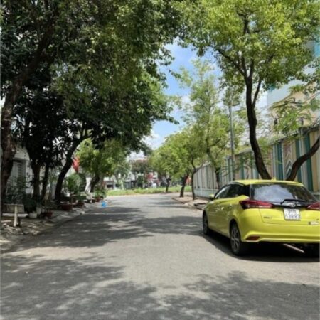 NHÀ PHỐ 4 TẦNG Q7- NGUYỄN THỊ THẬP – HẺM XE HƠI – DT 70m2 – NHỈNH 8 TỶ