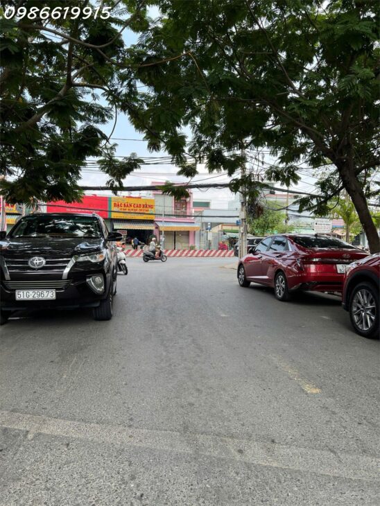 Q7 NHÀ LÔ GÓC – GẦN NGUYỄN LƯƠNG BẰNG – Ô TÔ NGỦ NHÀ – 90M2 – NHỈNH 11 TỶ