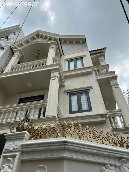 Q7 NHÀ LÔ GÓC – GẦN NGUYỄN LƯƠNG BẰNG – Ô TÔ NGỦ NHÀ – 90M2 – NHỈNH 11 TỶ