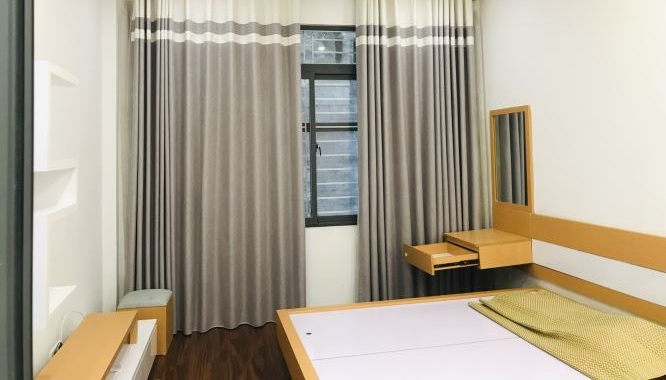 Nhà 4 tầng, mặt phố Thượng Đình 40m2, ô tô tránh, kinh doanh, MT 4,2m, 14 tỷ