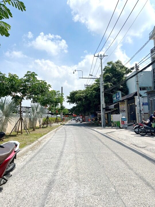 Bán nhà mặt tiền đường Mễ Cốc P15Q8. Giá 6.7 tỷ