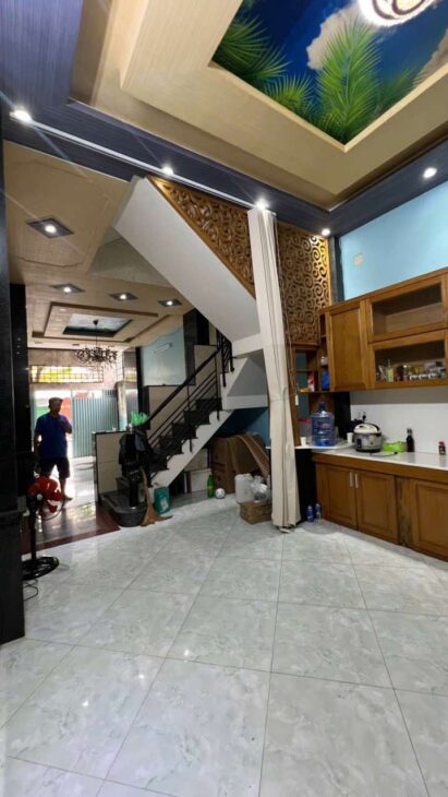 Bán nhà mặt tiền đường Khuông Việt, Phường Phú Trung, Quận Tân Phú, TP.HCM – LH 0907 099 000