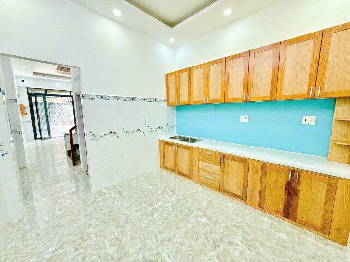 Bán nhà 4 tầng, SHHC, Trần Bình Trọng P1.Q10