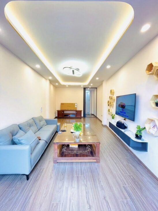 Bán nhà phố Quan Nhân 35m², 4 tầng đẹp, gần trục đường lớn, giá 6.95 tỷ