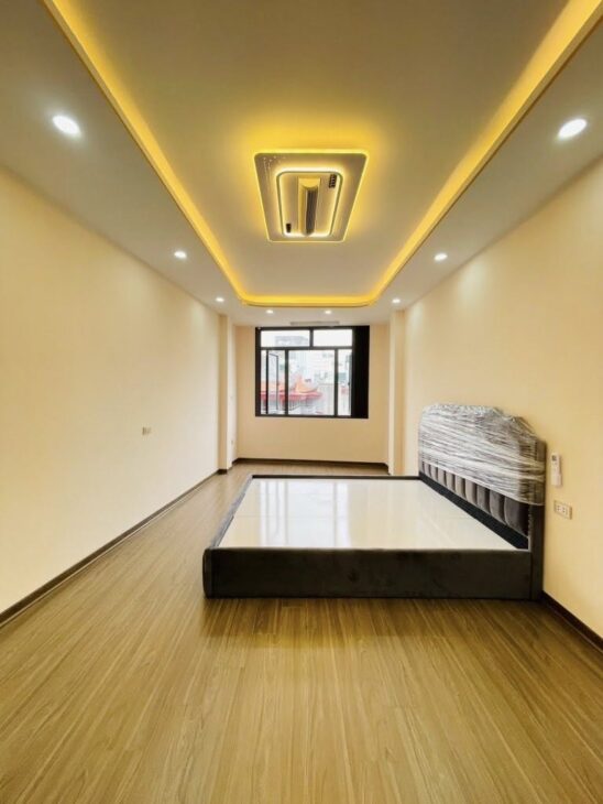 Bán nhà phố Quan Nhân 35m², 4 tầng đẹp, gần trục đường lớn, giá 6.95 tỷ