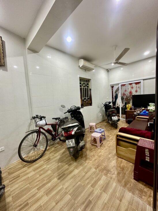 Bán nhà khương trung , ngã tư sở 35m2 , 4 tầng , 3 ngủ , 5,68 tỷ