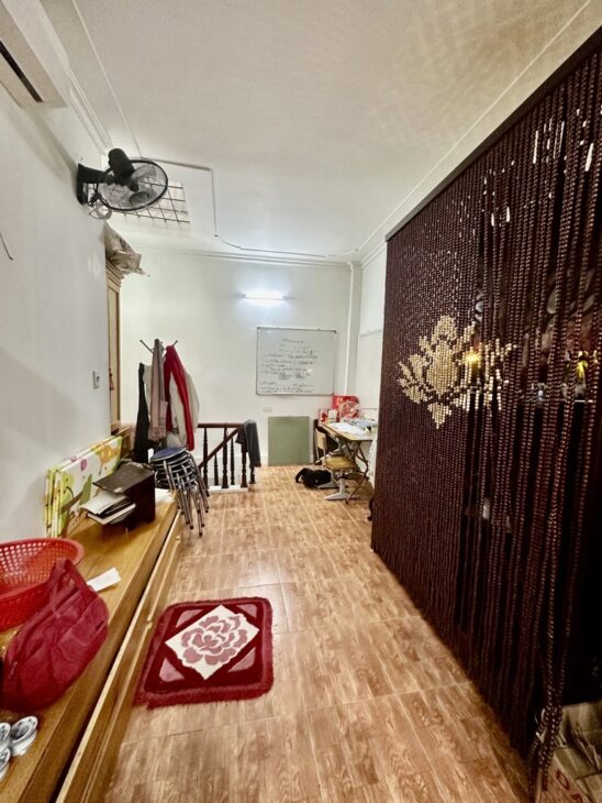 Bán nhà khương trung , ngã tư sở 35m2 , 4 tầng , 3 ngủ , 5,68 tỷ