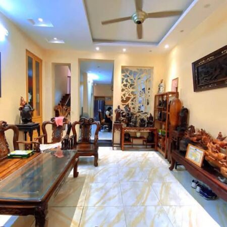 Bán nhà phố Chính Kinh 45m², 5 tầng mới đẹp, phường Nhân Chính, gần Nguyễn Trãi, full nội thất