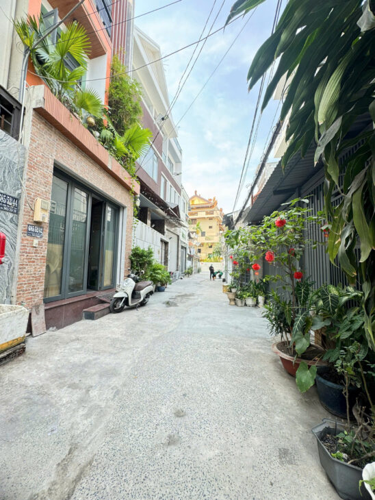 Hạ giá 1 tỷ bán gấp – Hẻm nhựa 6m XVNT, toà CHDV 14P – (4.1 x 17m) vuông vức – KC 4 tầng ST – Giá