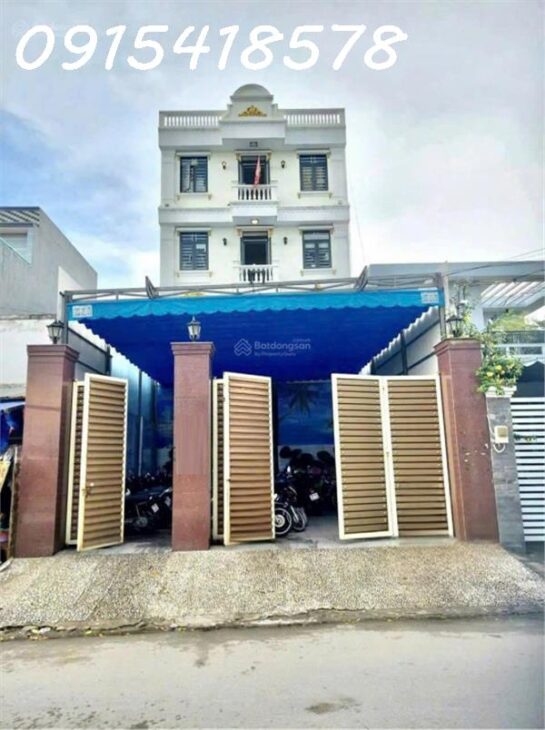 Bán Căn hộ dịch vụ mặt tiền đường Thủ Đức 36 phòng full khách