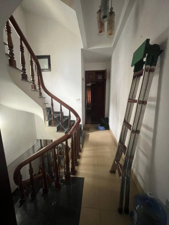 SIÊU PHẨM PHÂN LÔ OTO TRÁNH- VỈA HÈ KINH DOANH SẦM UẤT. KHUNG CỘT CHẮC CHẮN CÓ THỂ LẮP THANG MÁY