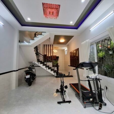 BÁN GẤP NHÀ NG THIỆN THUẬT – BÌNH THẠNH – 4,5M X 12M – 5PN