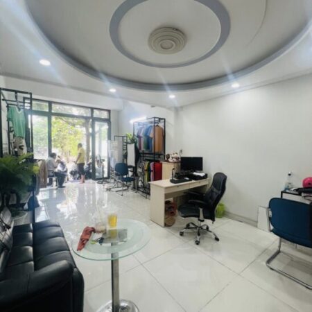 Nhà đẹp lung linh Bùi Minh Trực, 4×28, 4 tầng mới chỉ 9 tỷ 8