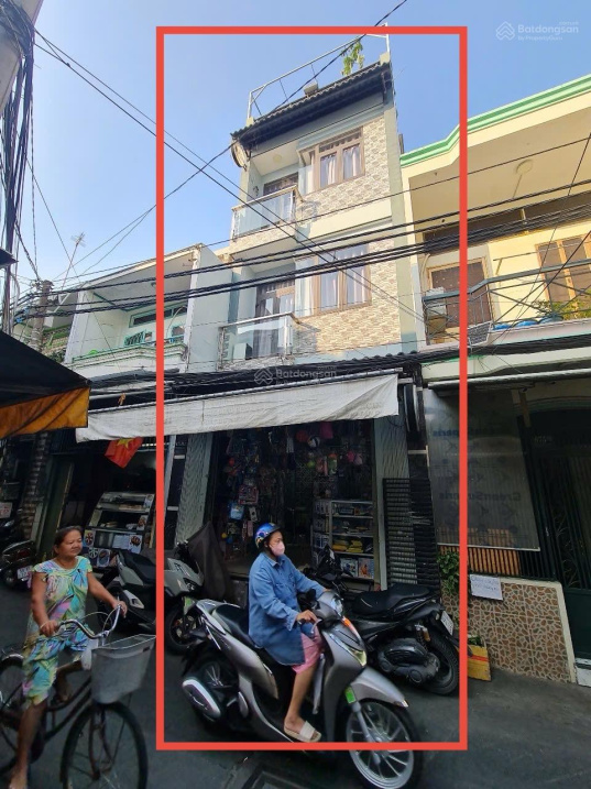 Nhà mt Đoàn Văn Bơ, Q4, xd 3 tầng,st, diện tích sd 120m2, giá 5ty9
