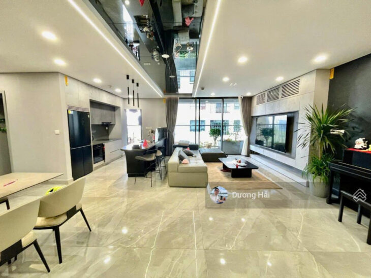 Bán nhà Phân Lô Lạc Long Quân – Tây Hồ 102m – MT 8m Ô Tô Nhà Đẹp Ở Sướng Gần Hồ Tây