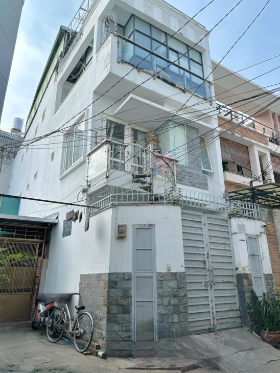 BÁN NHÀ DÂN XÂY PHÚ DIỄN 32M2X4 TẦNG, LÔ GÓC Ô TÔ TRÁNH DỪNG ĐỖ NGÀY ĐÊM, GIÁ 7.5 TỶ