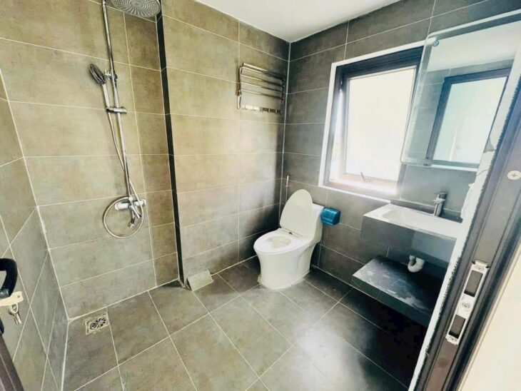 Nhà 4T khu Thanh Nhàn 40m,Mt 5m – ngõ rộng thoáng-gần ô tô- ở ngay