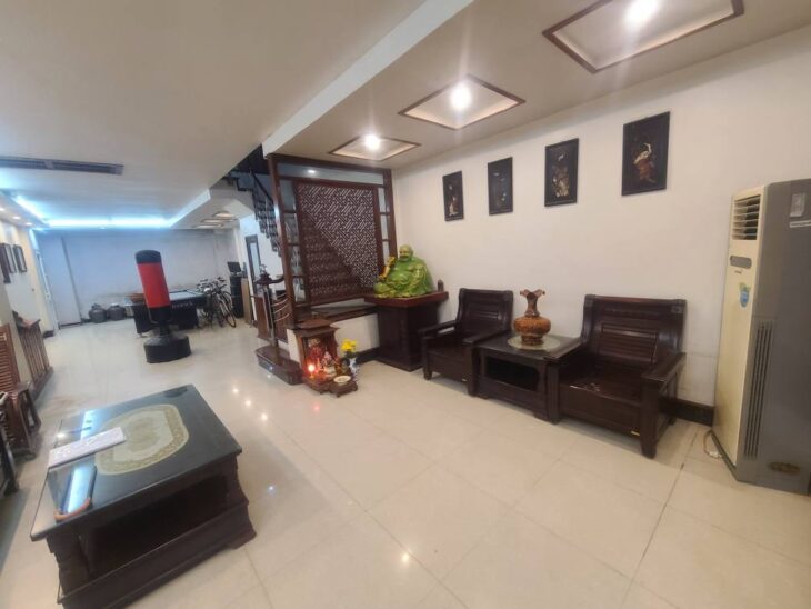 BÁN NHÀ PHỐ ĐẠI TỪ – LINH ĐÀM 70M² x 4 TẦNG ĐẸP LONG LANH NỘI THẤT GỖ QUÝ