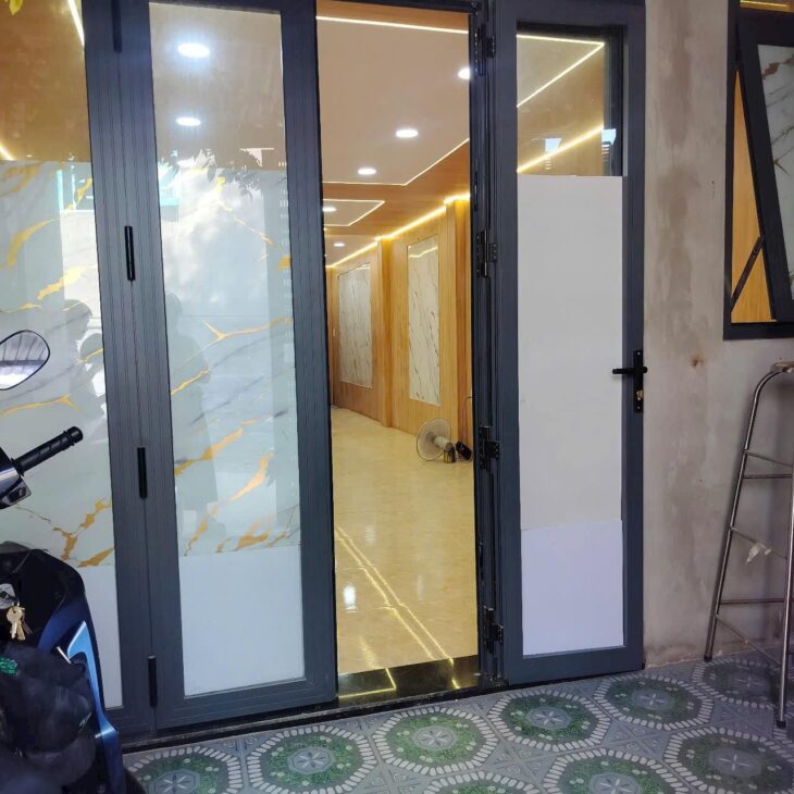 NHÀ MỚI HẺM XE HƠI 4M SƠN KỲ TÂN PHÚ KỂ BÊN EAON 2 TẦNG 57M2 CHỈ 4.5 TỶ TL