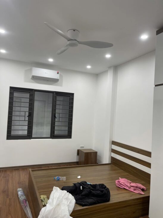 BÁN NHÀ ĐẸP VƯƠNG THỪA VŨ, 4 TẦNG, NGÕ NÔNG, GẦN PHỐ, GIÁ 12,3 TỶ