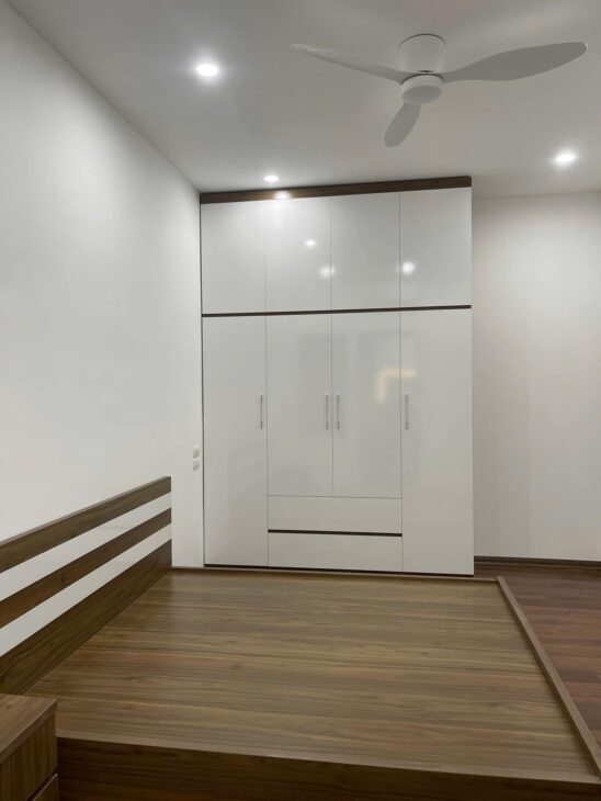 BÁN NHÀ ĐẸP VƯƠNG THỪA VŨ, 4 TẦNG, NGÕ NÔNG, GẦN PHỐ, GIÁ 12,3 TỶ