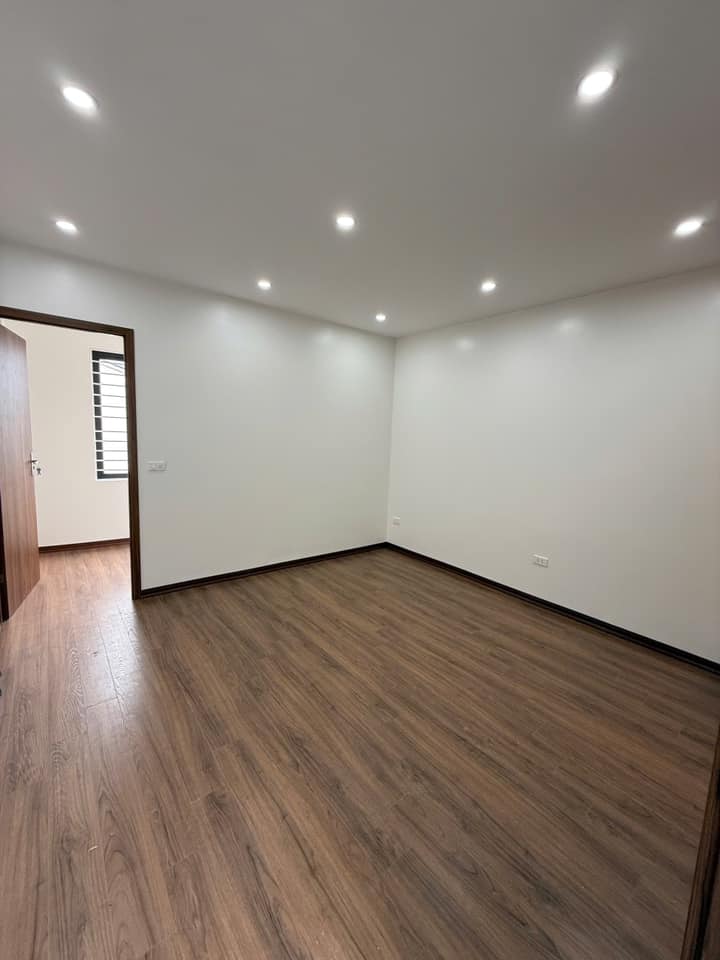 BÁN NHÀ ĐẸP PHÂN LÔ BÁT KHỐI GIA LÂM 4 TẦNG, Ô TÔ ĐỖ CỬA GIÁ 5,95 TỶ