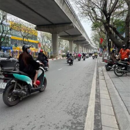 Bán nhà 42m2 mặt ngõ Xuân Thủy Cầu Giấy. Lô góc gần các trường đại học, đầy đủ tiện ích