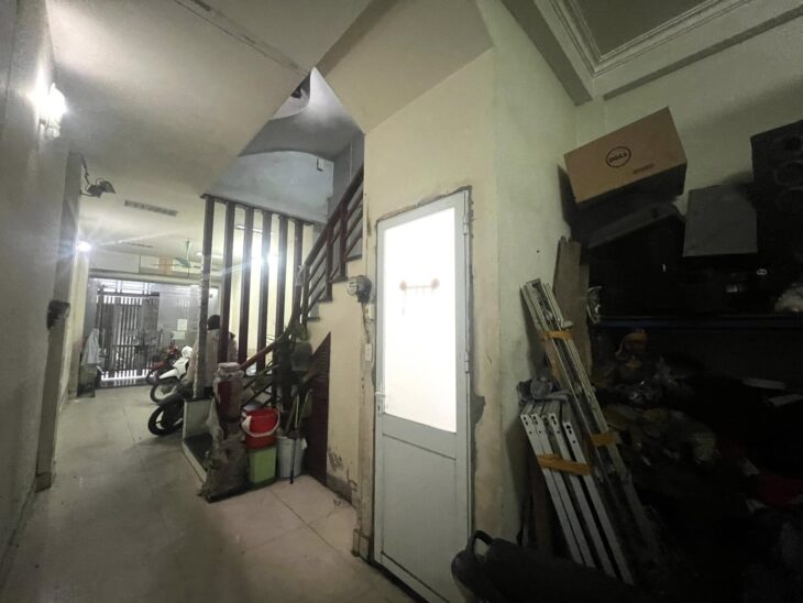 BÁN NHÀ PHÂN LÔ HOÀNG VĂN THÁI, NGÕ THÔNG, Ô TÔ ĐỖ CỬA GIÁ 17,9 TỶ