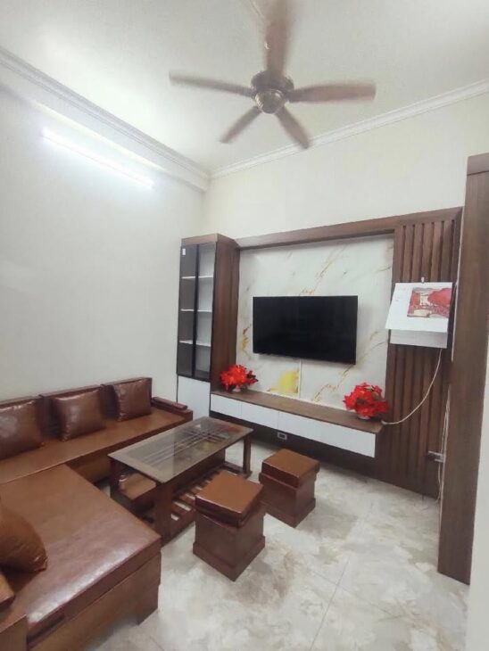 Cần bán nhà Triều Khúc diện tích 46m2, 4 tầng đẹp, nội thất cao cấp, gần chợ