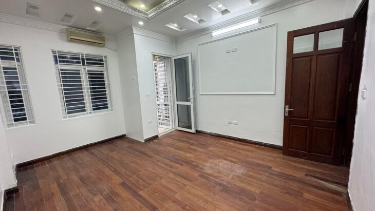 PHỐ VIP THÁI HÀ – TRUNG TÂM ĐỐNG ĐA – KINH DOANH – OTO VÀO NHÀ – OTO TRÁNH – 44M*5T – 19TỶ