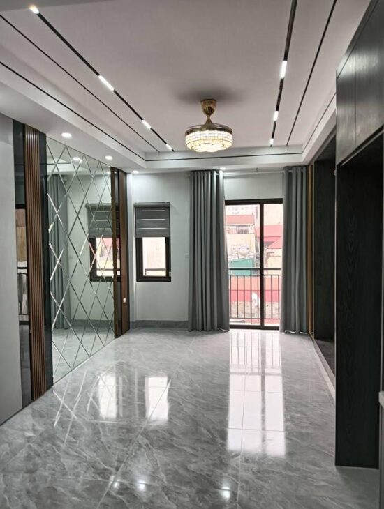 BÁN NHÀ LÔ GÓC – 6 TẦNG THANG MÁY – HOÀNG NHƯ TIẾP – LONG BIÊN