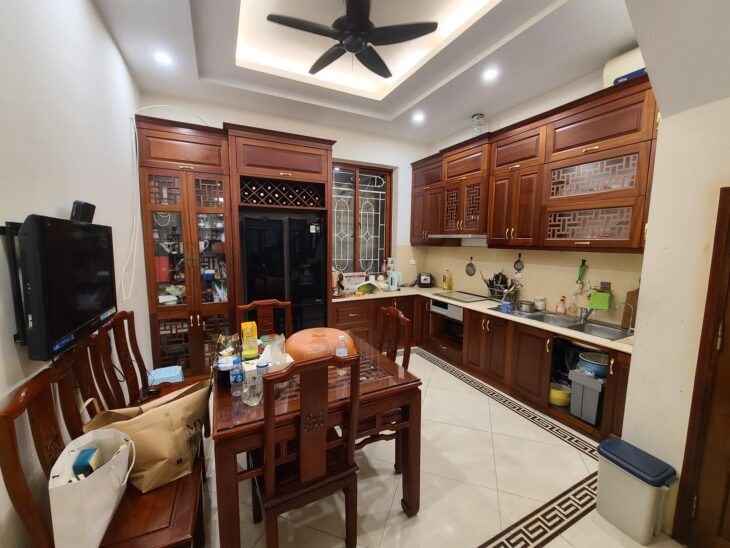 BÁN NHÀ PHÂN LÔ NGUYỄN TUÂN – GARA Ô TÔ – 56M2 – 4.2M MT – 21 TỶ