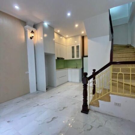 NHÀ ĐẸP TRƯỜNG CHINH LÔ GÓC 2 MẶT THOÁNG – 9 PHÒNG KHÉP KÍN- DT 42M2 GIÁ NHỈNH 8 TỶ