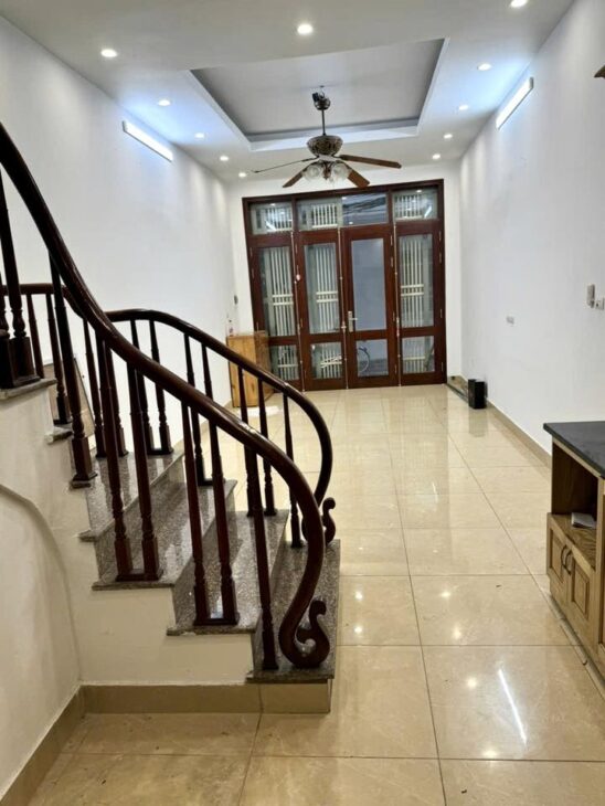 BÁN NHÀ ĐƯỜNG LÁNG – Ô TÔ TRÁNH – KINH DOANH ĐỈNH – 45M2 – 4M MT – 12 TỶ