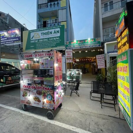 Quận 9 – TP Thủ Đúc ! NHANH CÒN ! SANG QUÁN ĂN VẶT HOẶC SANG RIÊNG MẶT BẰNG ĐẸP LẮM , Tel :