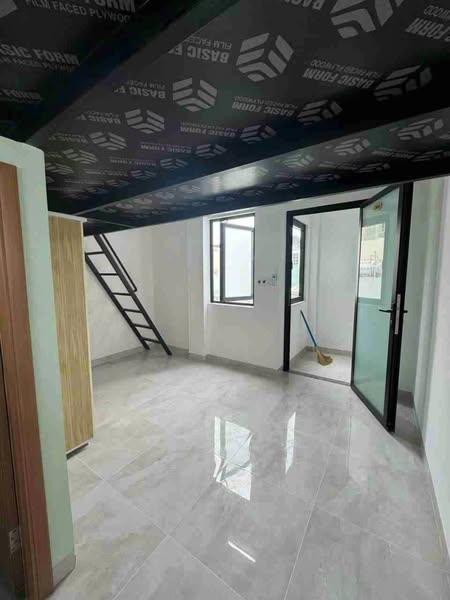 Tòa căn hộ 3 tầng -Gần ĐH Kinh Tế – Doanh thu 24 triệu tháng – Giá chỉ 6,8 tỷ