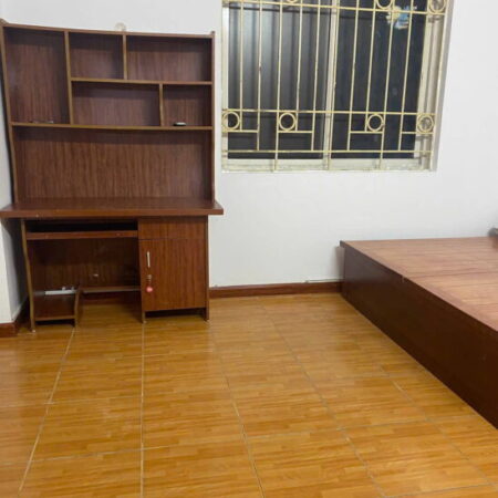 Chính chủ bán gấp CH chung cư F4, 114 Trung Kính, Cầu Giấy, DT 90 m² 2 PN. 6,3 tỷ.