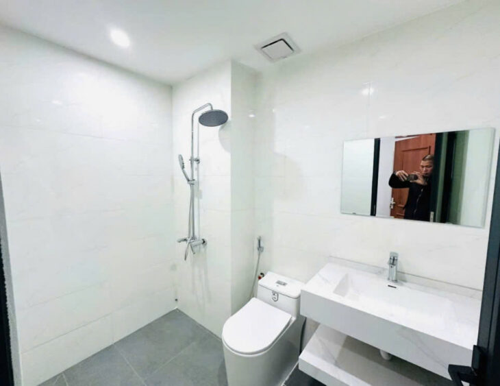 BÁN NHÀ MỚI KOONG ĐỊNH CÔNG, VÀI BƯỚC CHÂN RA PHỐ 38M x 5T GIÁ 8,6 TỶ (CÓ THƯƠNG LƯỢNG)