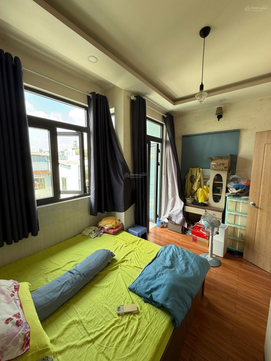 Nhà mt Đoàn Văn Bơ, Q4, xd 3 tầng,st, diện tích sd 120m2, giá 5ty9