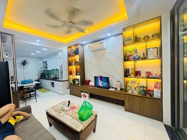 PHẢI THẬT NHANH! Chỉ 4 tỷ hơn sở hữu ngay ngôi nhà 38m x 5T ở ngã tư Nhổn, ngõ thông, ô tô, kinh