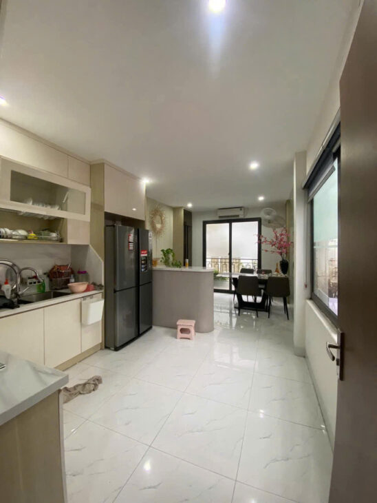 NHÀ ĐẸP ĐỐNG ĐA – TRƯỜNG CHINH – Ô TÔ – THANG MÁY -KINH DOANH 40m -6 tầng – 14 tỉ