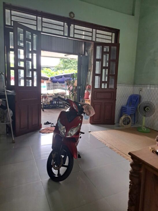 Bán nhà MẶT TIỀN kinh doanh,giá chỉ bằng trong hẻm,gần Nguyễn Thị Minh Khai