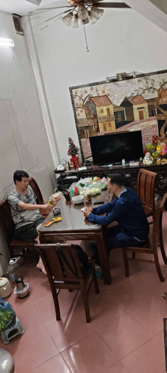 PHÂN LÔ, NGÕ OTO,KINH DOANH ĐỈNH, YÊN LẠC, HAI BÀ TRƯNG. DT 39/42M2 X 4T X 3,4MT . GIÁ 11,8 TỶ