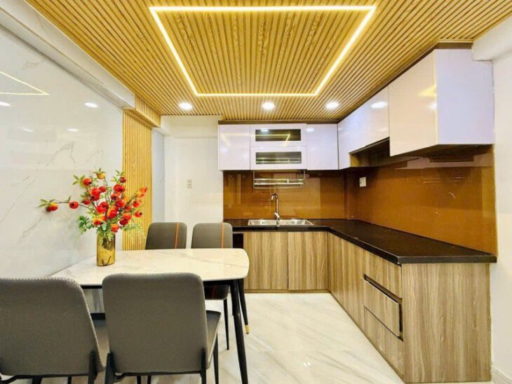 NHÀ TÂN BÌNH, ĐƯỜNG PHẠM VĂN BẠCH – 3 TẦNG – 36M – 3PN – FULL NỘI THẤT – GIÁ CHỈ 4.85 TỶ