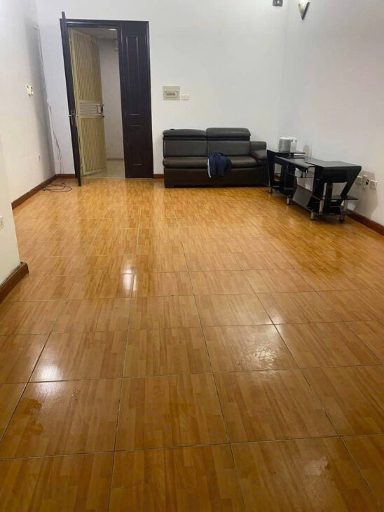 Chính chủ bán gấp CH chung cư F4, 114 Trung Kính, Cầu Giấy, DT 90 m² 2 PN. 6,3 tỷ.