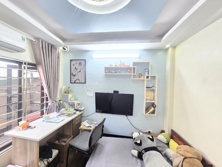 Bán Nhà Bằng Liệt, Hoàng Mai, gần ô tô, gần phố, 3 thoáng, 31m2, 6.55 tỷ (CTL)
