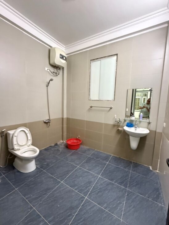BÁN NHÀ KHƯƠNG TRUNG, THANH XUÂN, DÂN XÂY, 2 MẶT NGÕ, SD28M2, 5.5TỶ(CTL)