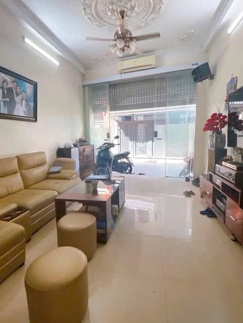 Bán nhà đẹp phố Đại Từ, Ô tô tránh, Ngõ thông, KD, 45m2x4T, MT4m, giá 11.9 tỷ