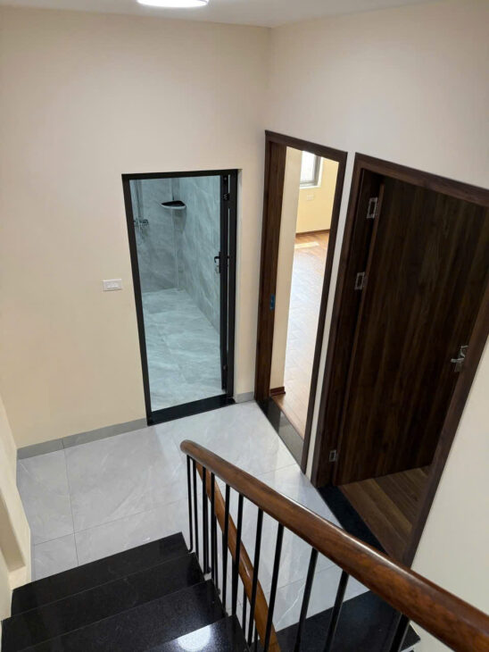 BÁN NHÀ HOÀNG QUỐC VIỆT, CẦU GIẤY, 5 TẤNG, 54M, 10 TỶ 800, 3 MẶT THOÁNG